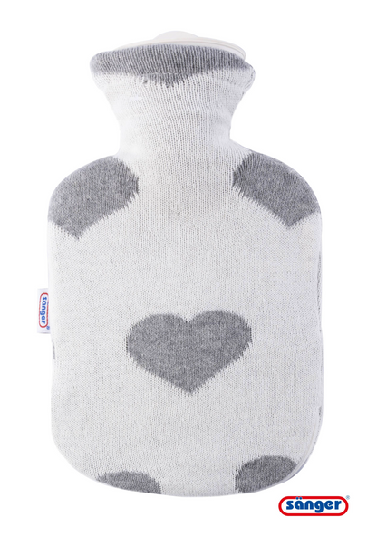 Sänger Wärmflasche mit Strickbezug, grauen Herzmotiven