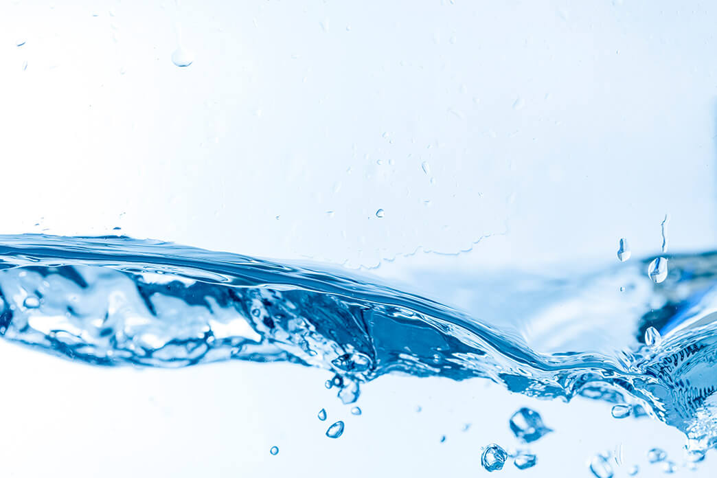 Acqua distillata e bidistillata